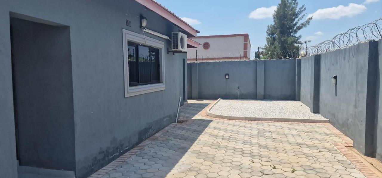 Salama Apartments Lusaka Exterior foto
